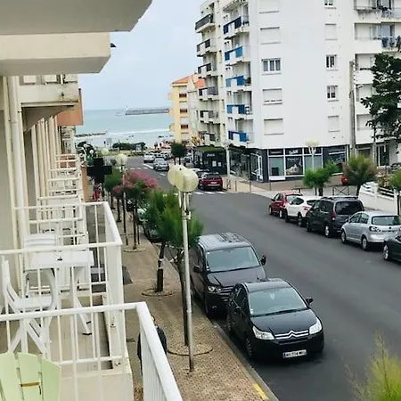 Apartment Bord De *